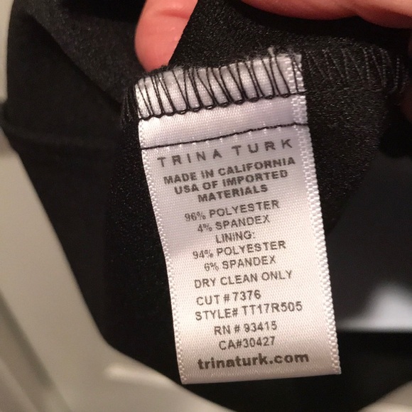 Final🛍Trina Turk 🛍🛍Choker neck dress🛍in black - Picture 8 of 8